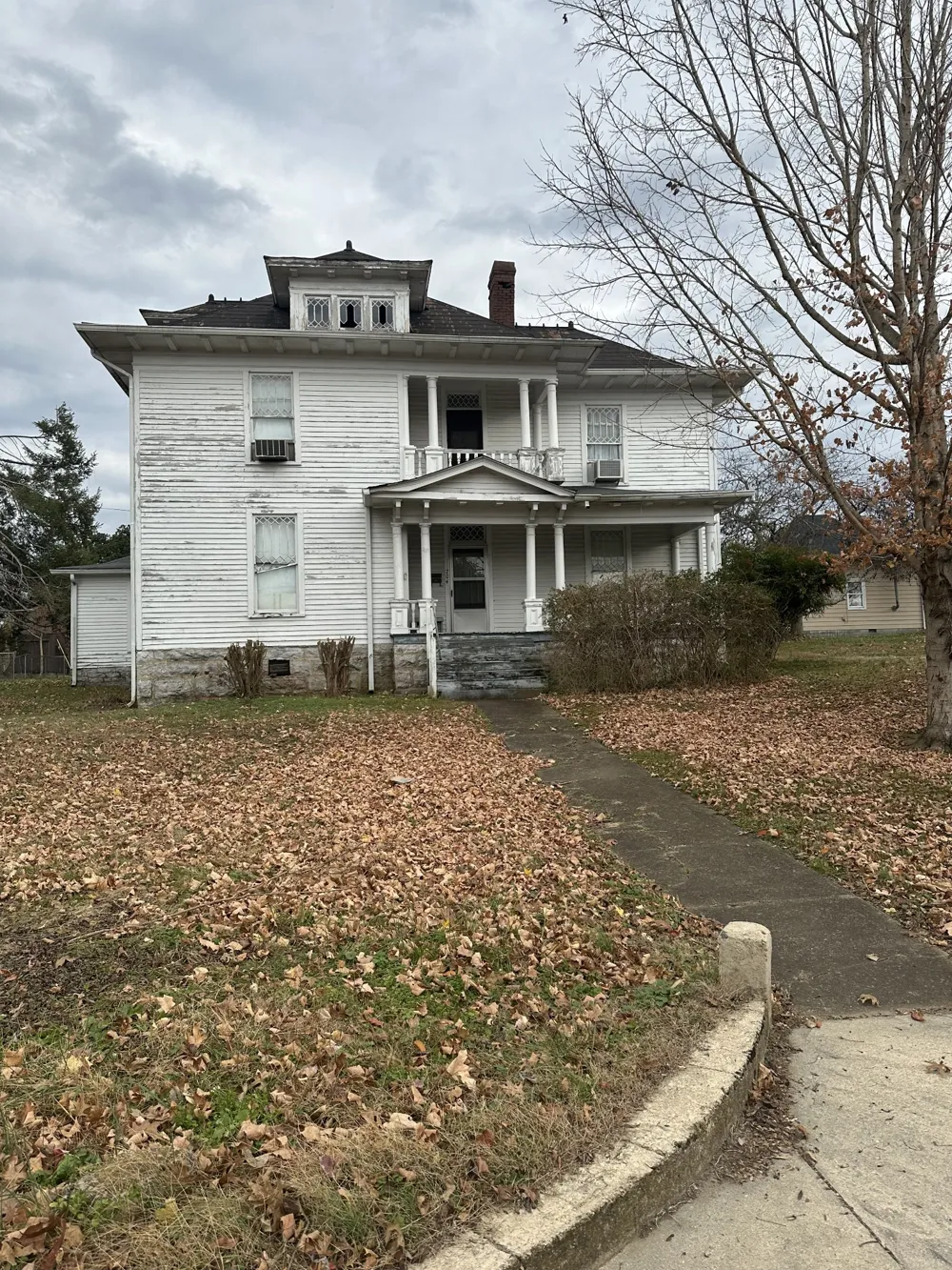 704 Main St Carthage, TN 37030