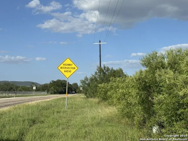 TRACT 59 Fm 470 Tarpley, TX 78883