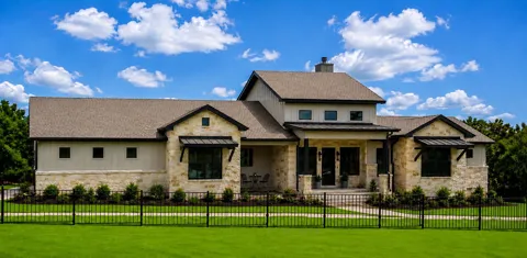 209 Burnet Oaks Drive