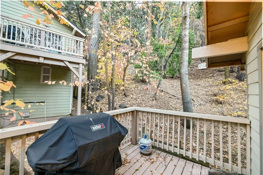 103 Rockledge Lane Lake Arrowhead, CA 92352