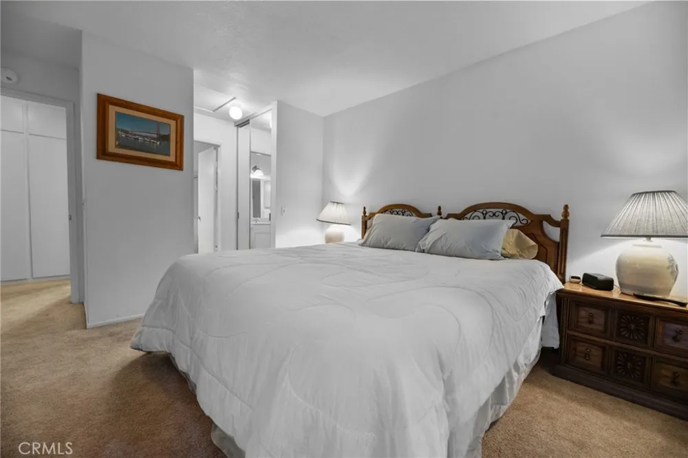 103 Rockledge Lane Lake Arrowhead, CA 92352