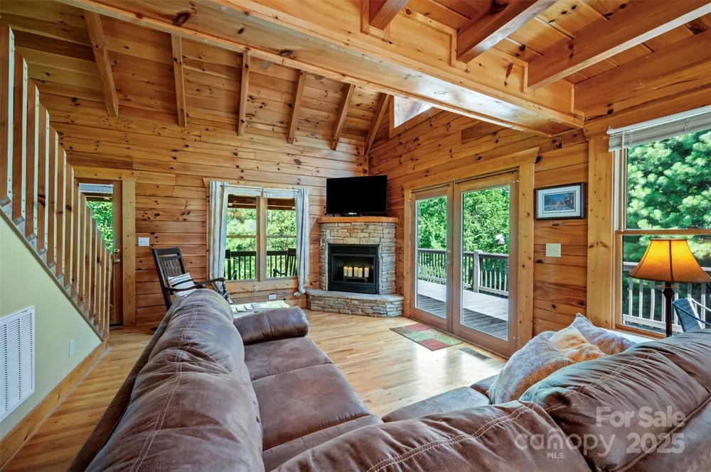 599 Shoal Creek Trail Nebo, NC 28761
