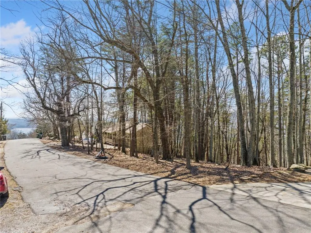 166 Ponderosa Lane Waleska, GA 30183