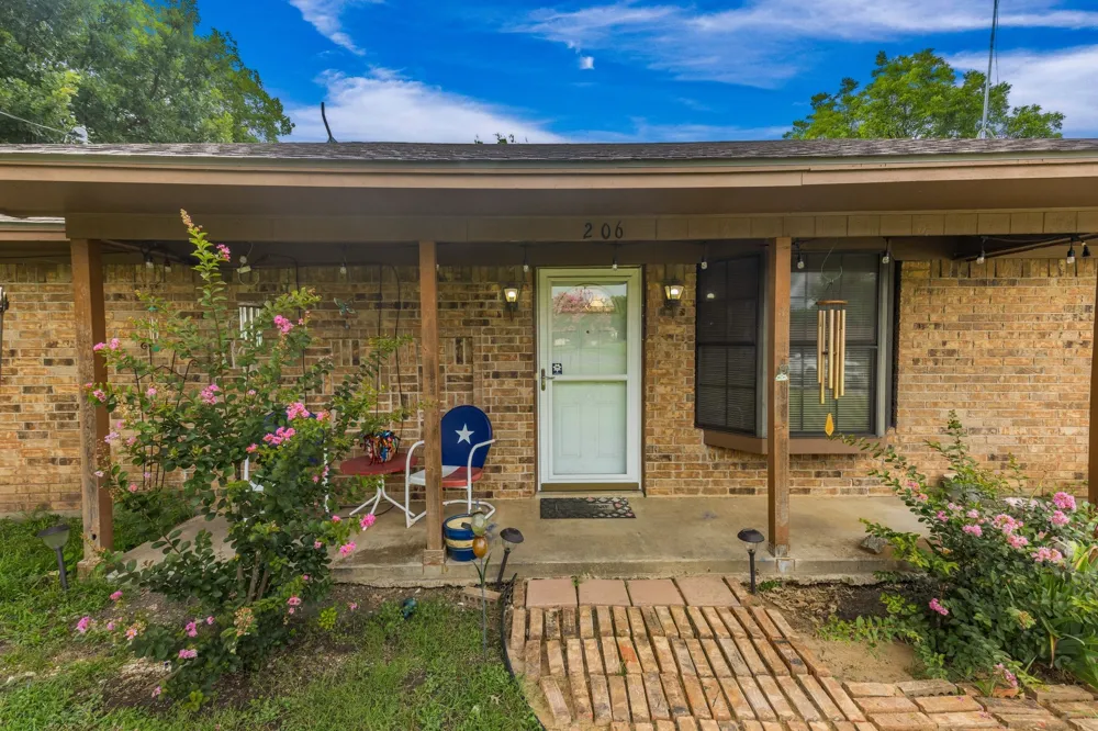 206 Main Street Bailey, TX 75413
