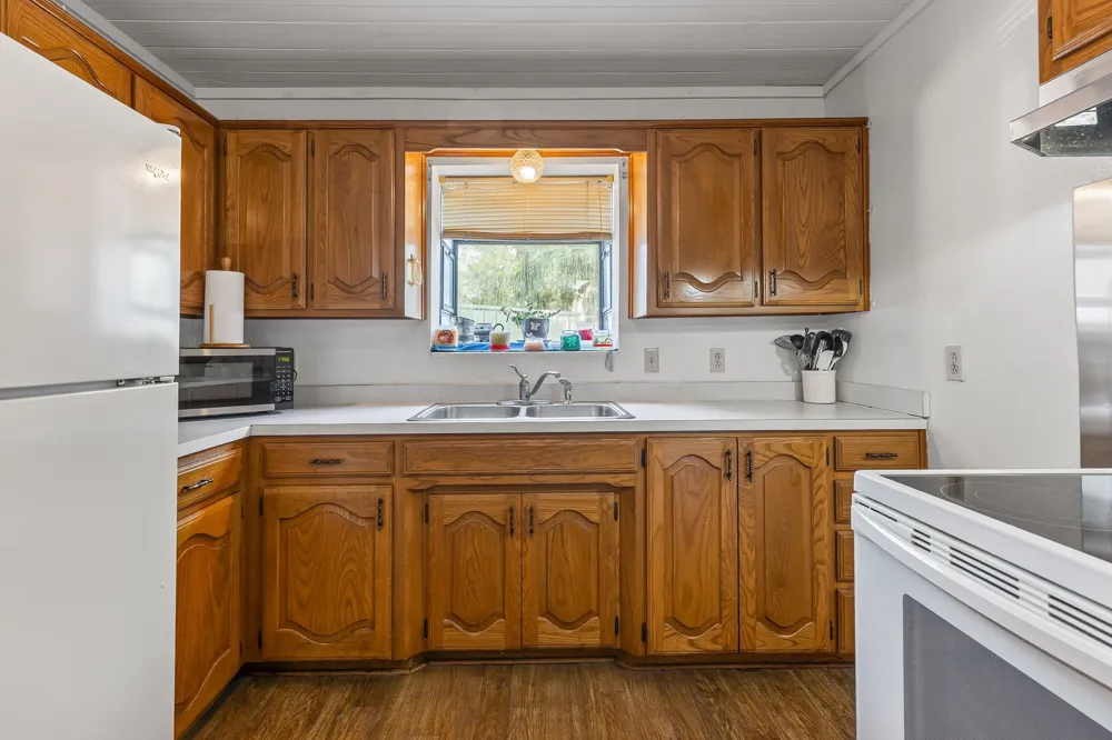 206 Main Street Bailey, TX 75413
