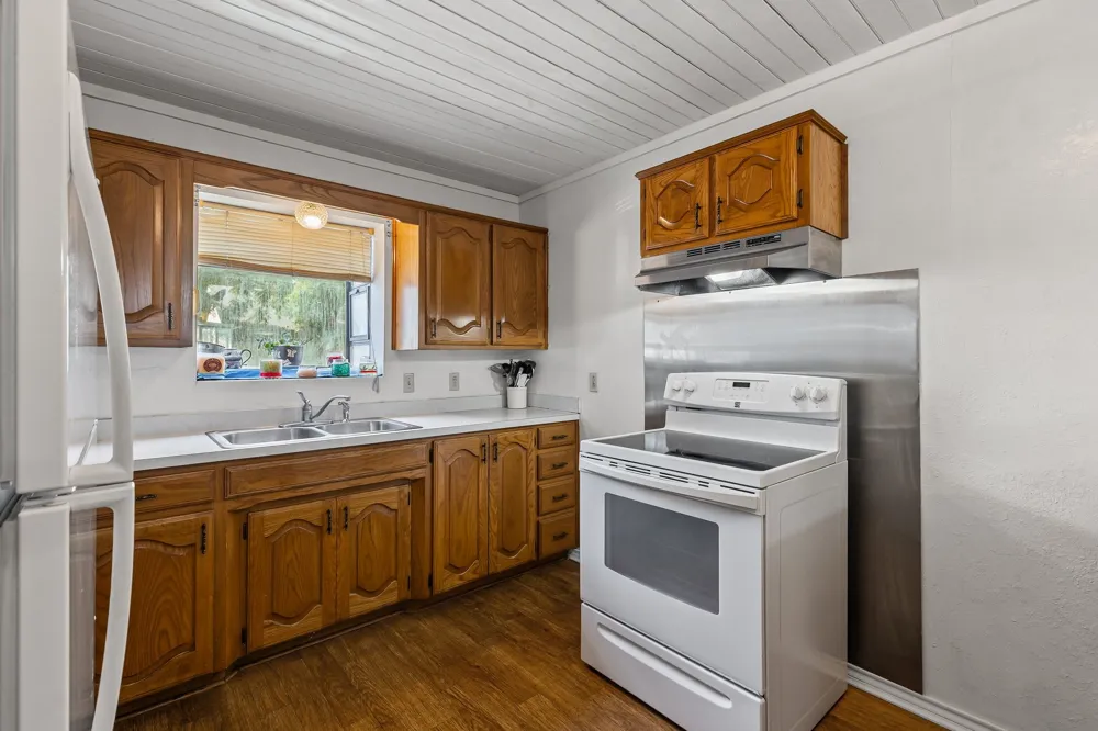 206 Main Street Bailey, TX 75413