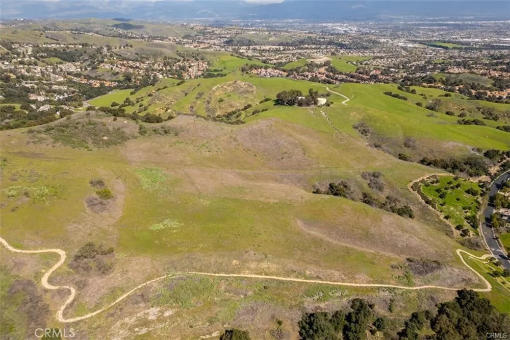 13 OLD CARBON CANYON Chino Hills, CA 91709