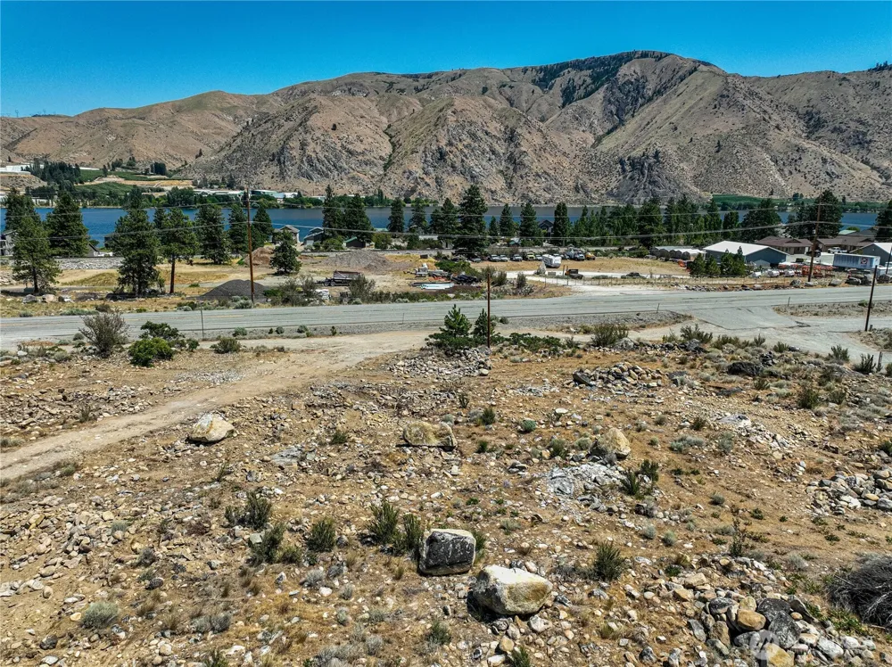 15250 US Highway 97A Entiat, WA 98822