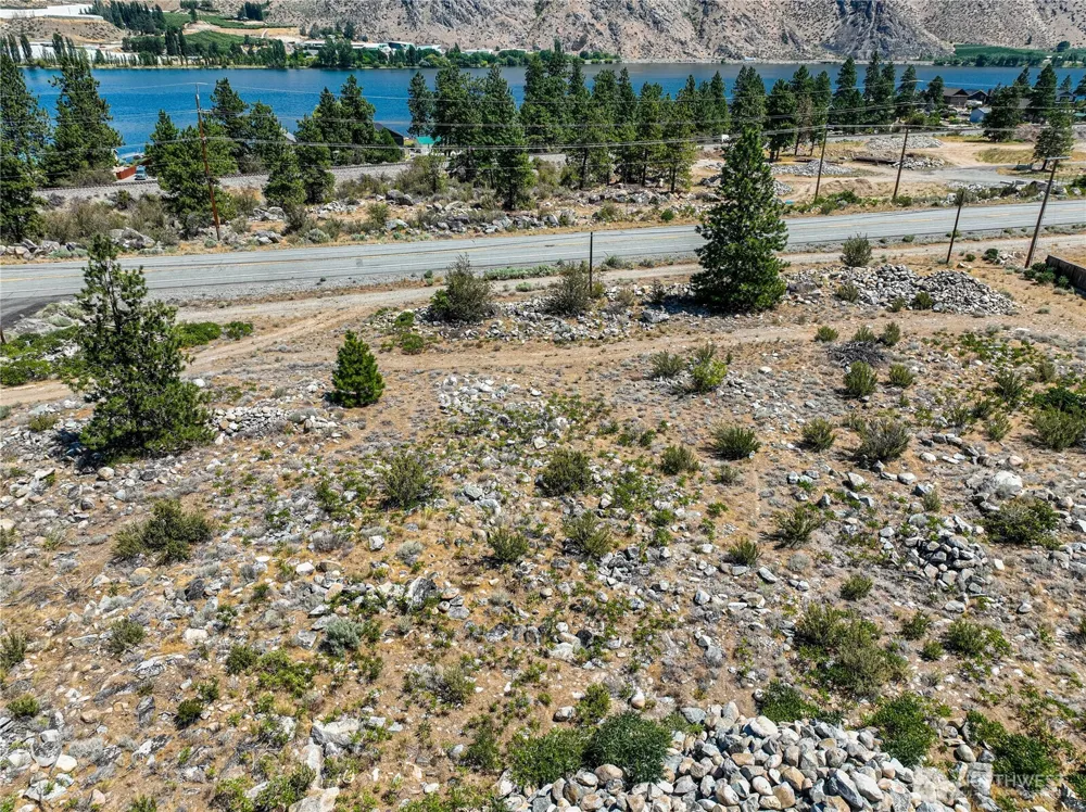15254 US Highway 97A Entiat, WA 98822