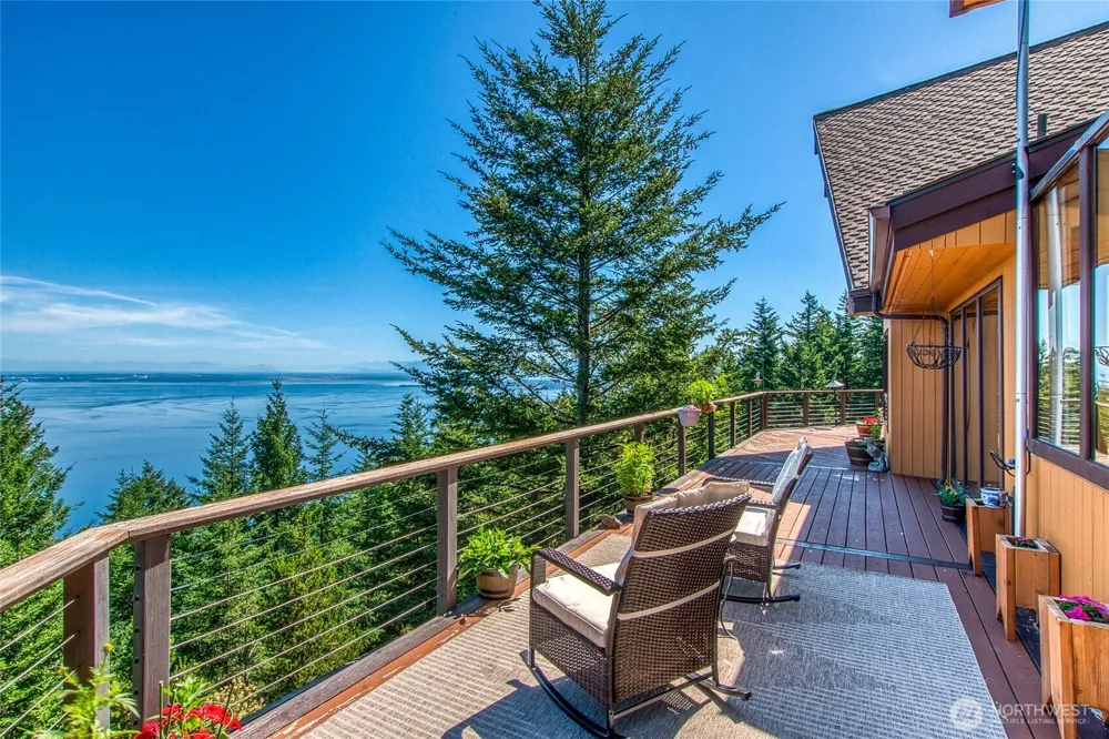 1669 Day Lake Road Orcas Island, WA 98245