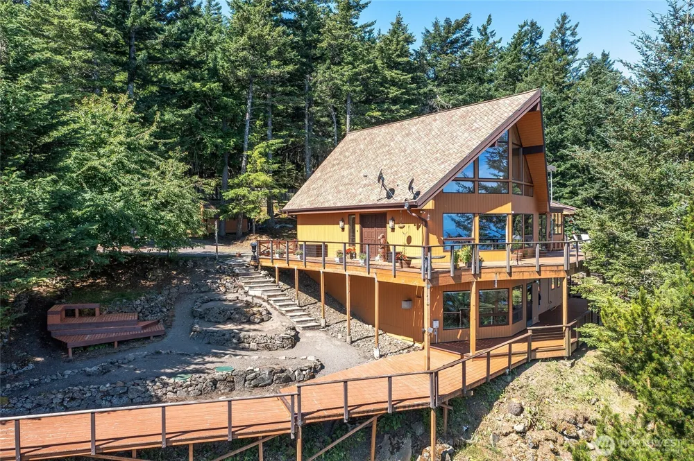 1669 Day Lake Road Orcas Island, WA 98245
