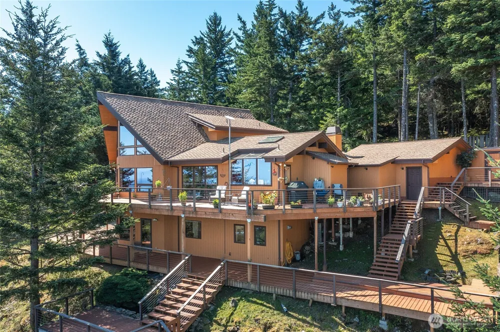 1669 Day Lake Road Orcas Island, WA 98245