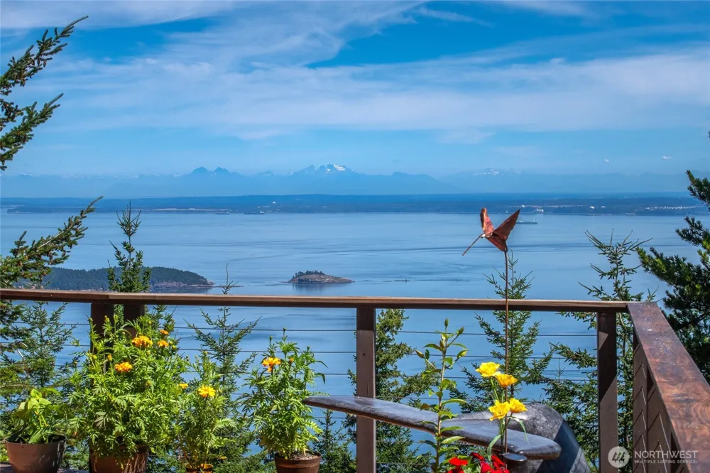 1669 Day Lake Road Orcas Island, WA 98245