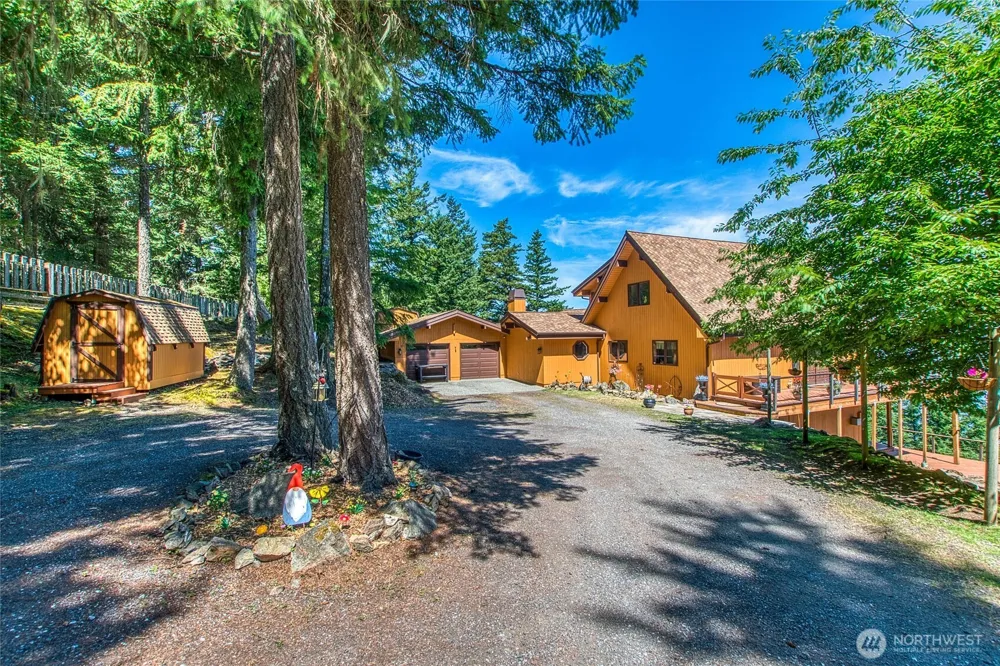 1669 Day Lake Road Orcas Island, WA 98245