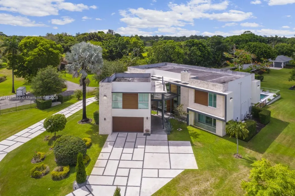 14305 Stirling Rd Southwest Ranches, FL 33330