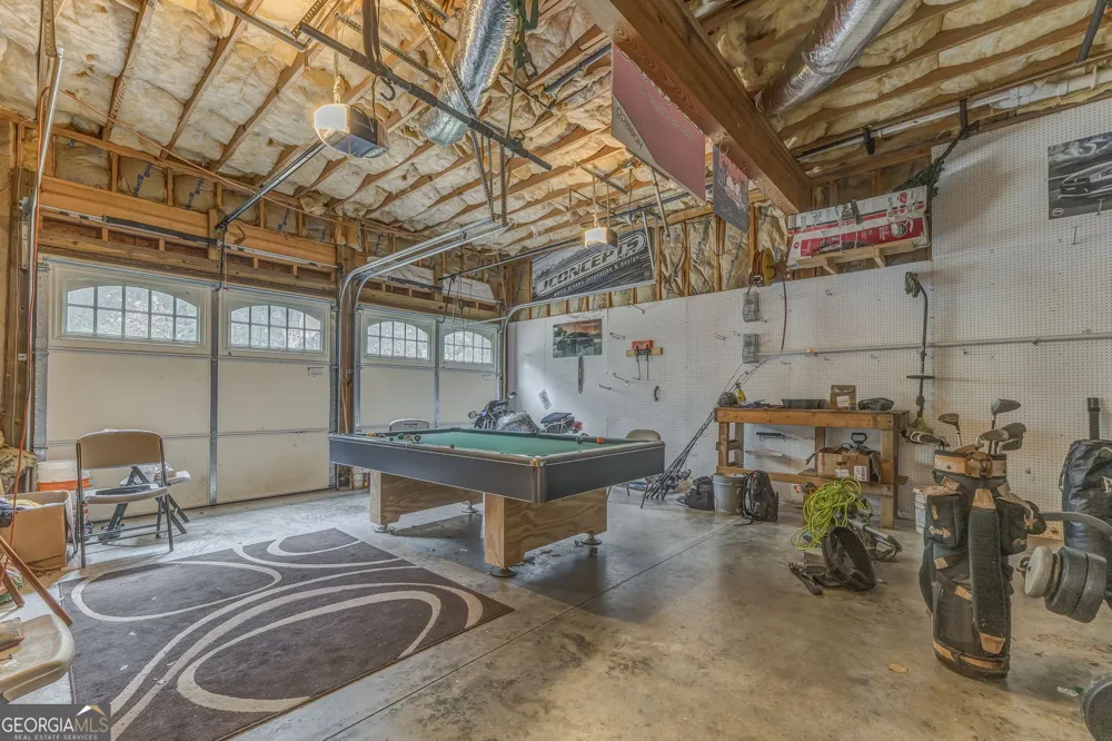 519 E VALLEY RD NE Rydal, GA 30171