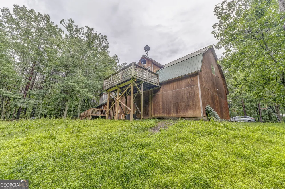 519 E VALLEY RD NE Rydal, GA 30171