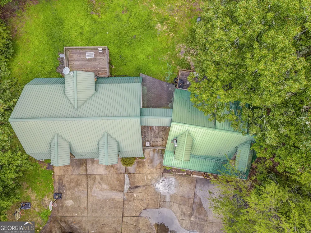 519 E VALLEY RD NE Rydal, GA 30171