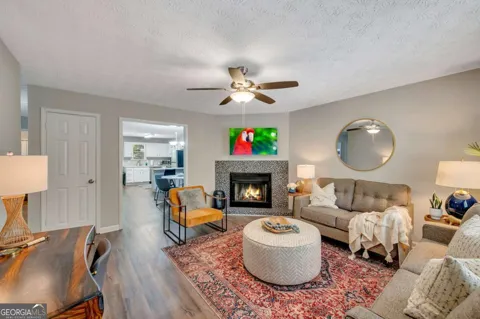 4375 Coopers Creek DR SE