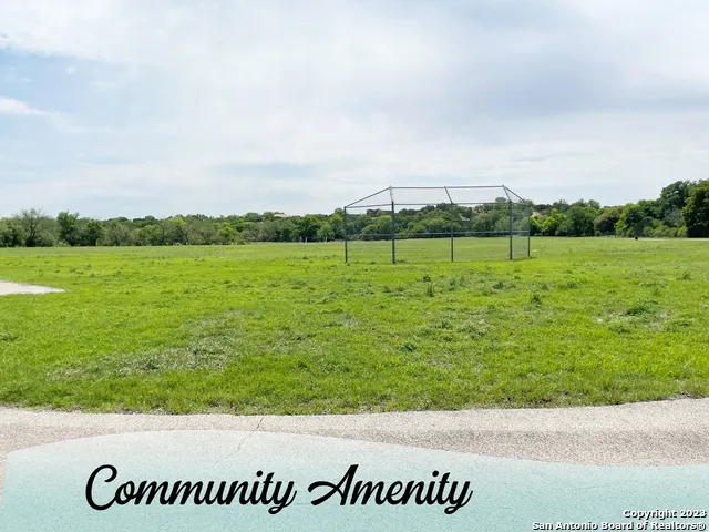 327 Salt Grass Trail Bandera, TX 78003