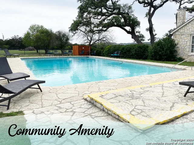 327 Salt Grass Trail Bandera, TX 78003