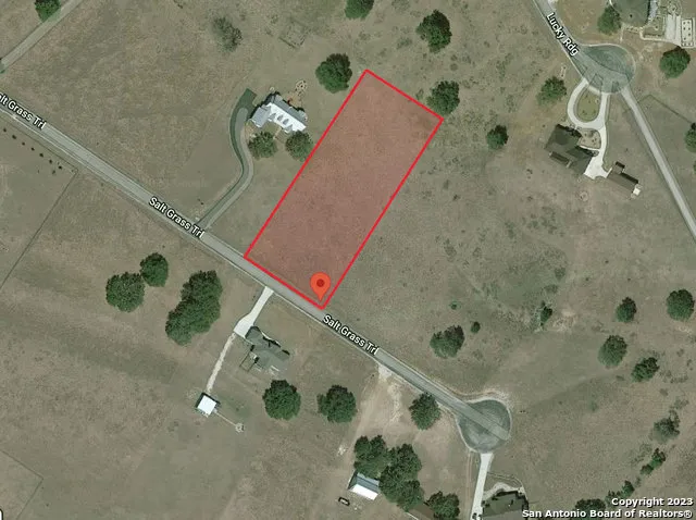 327 Salt Grass Trail Bandera, TX 78003