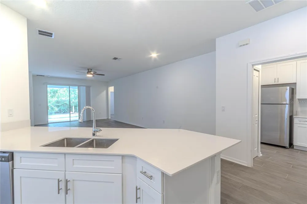 407 THREE OAKS DRIVE Edgewater, FL 32141