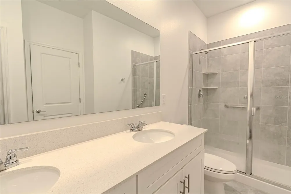 407 THREE OAKS DRIVE Edgewater, FL 32141