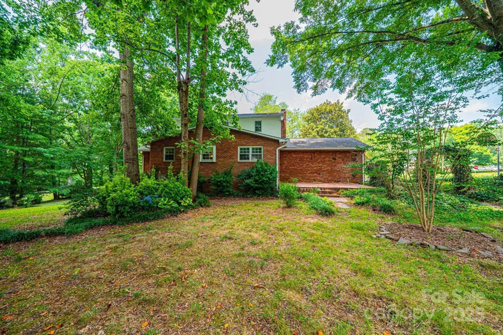 3781 Dover Street Claremont, NC 28610
