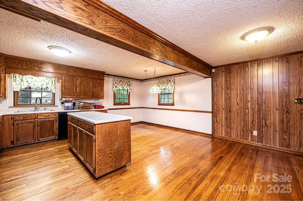 3781 Dover Street Claremont, NC 28610