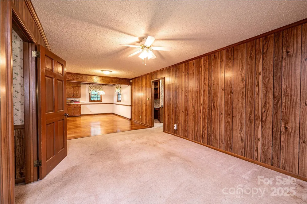3781 Dover Street Claremont, NC 28610