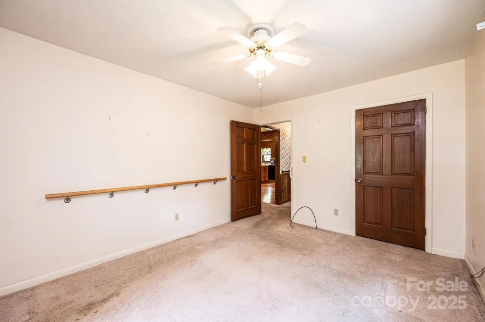 3781 Dover Street Claremont, NC 28610