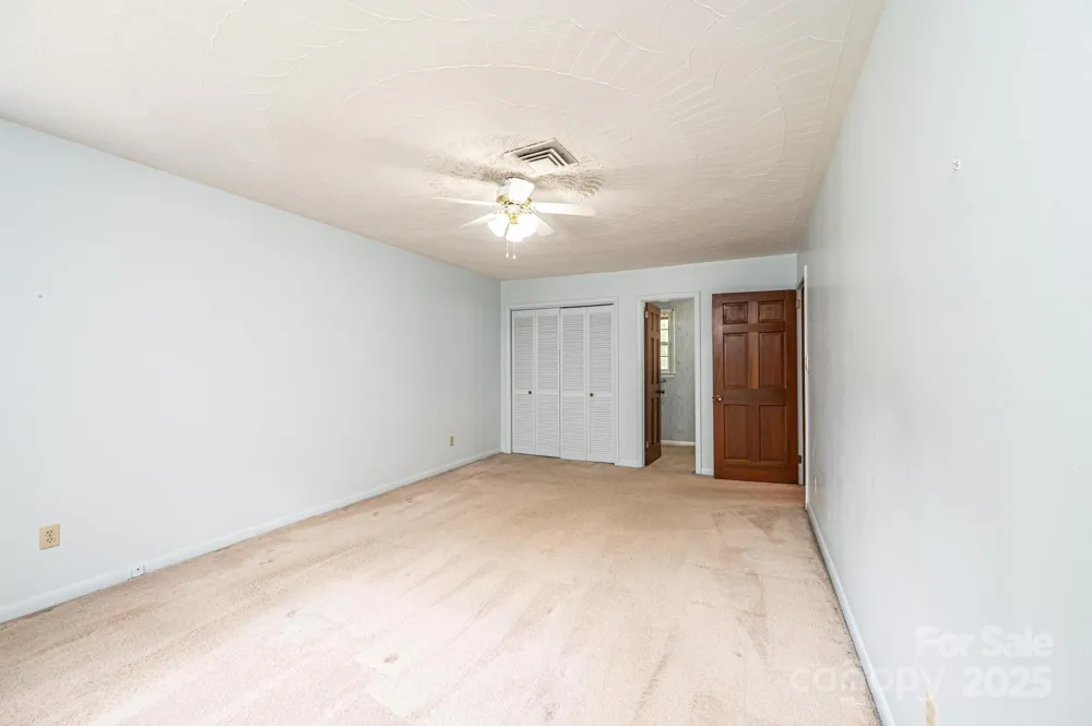 3781 Dover Street Claremont, NC 28610