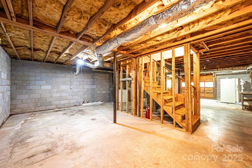 3781 Dover Street Claremont, NC 28610