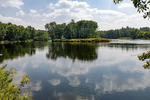 River Frontage 3.38 Acres Tract A 13th Avenue SW
