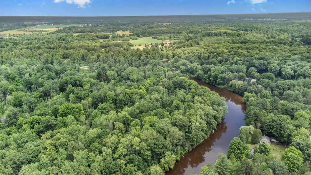 8558 Monterey  Dr Evart, MI 49631