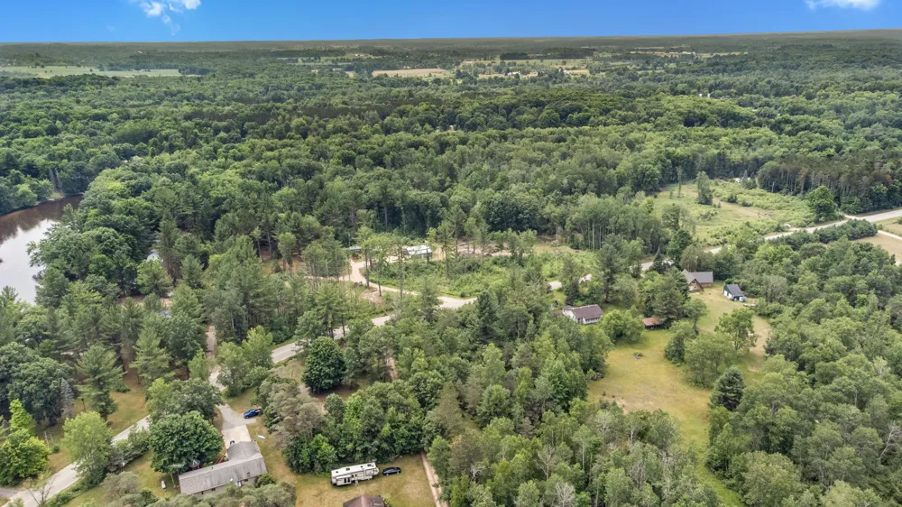 8558 Monterey  Dr Evart, MI 49631