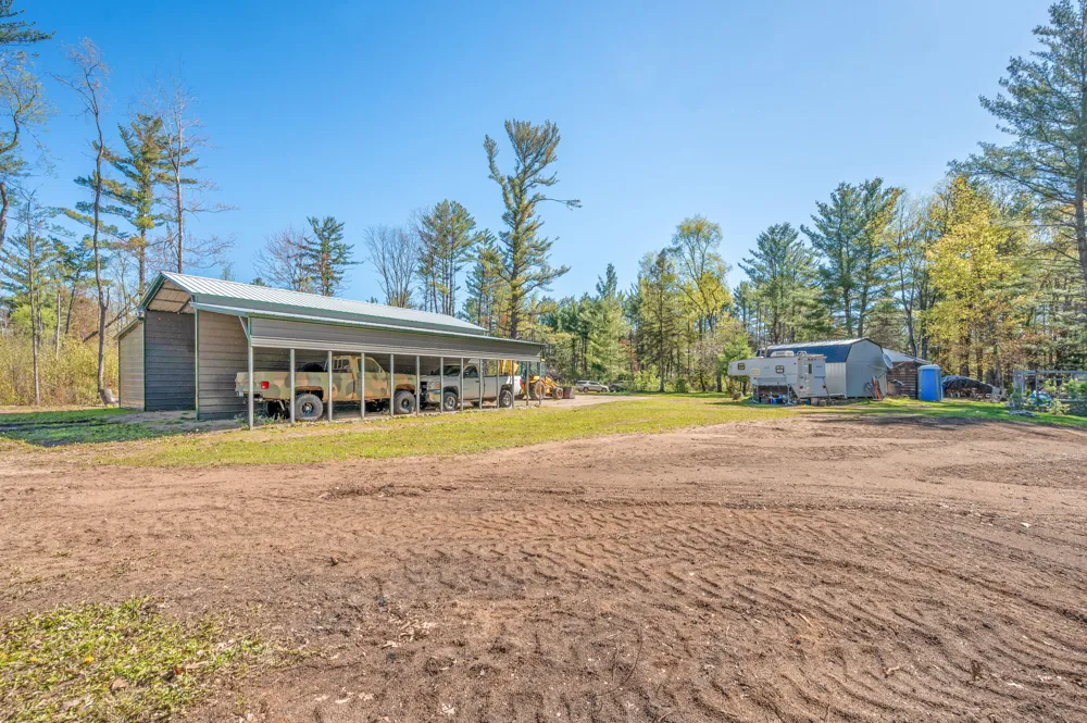 8558 Monterey  Dr Evart, MI 49631