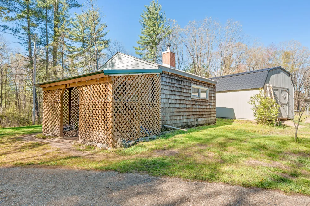 8558 Monterey  Dr Evart, MI 49631