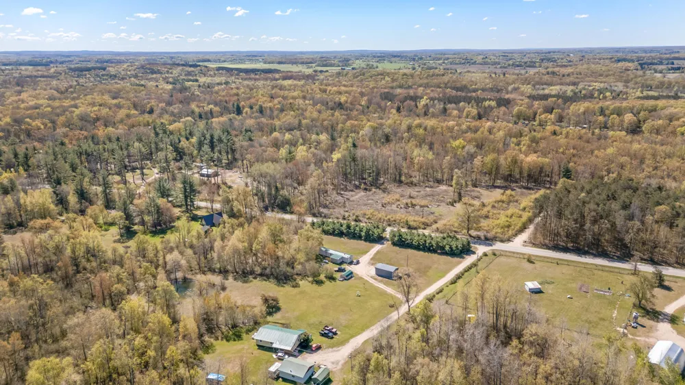 8558 Monterey  Dr Evart, MI 49631