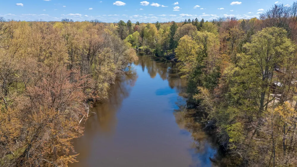 8558 Monterey  Dr Evart, MI 49631