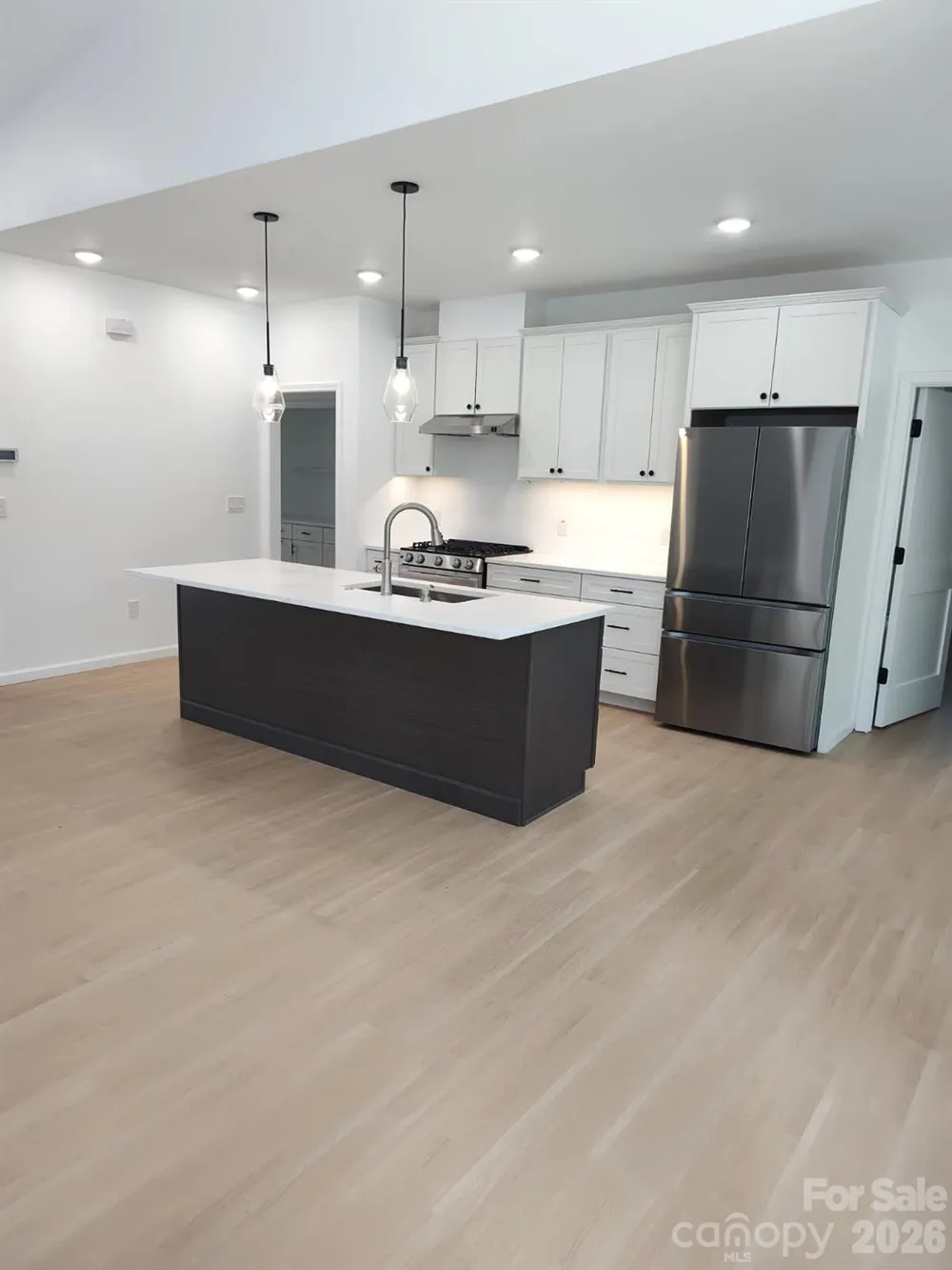 654 Hollybrook Drive Flat Rock, NC 28731