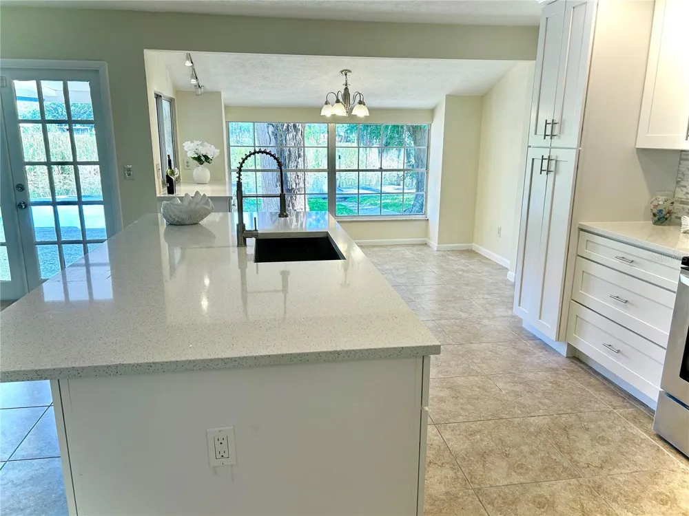 17017 PAULA LANE Lutz, FL 33558