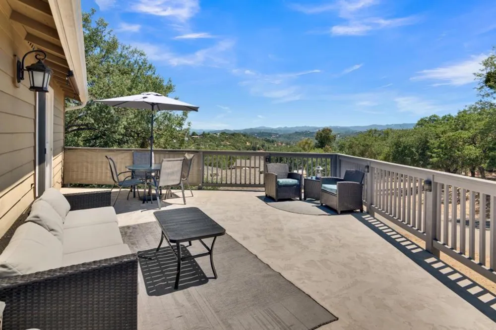2182 Ridge Rider Road Bradley, CA 93426