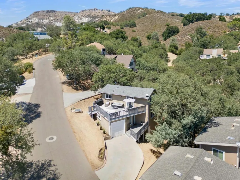 2182 Ridge Rider Road Bradley, CA 93426