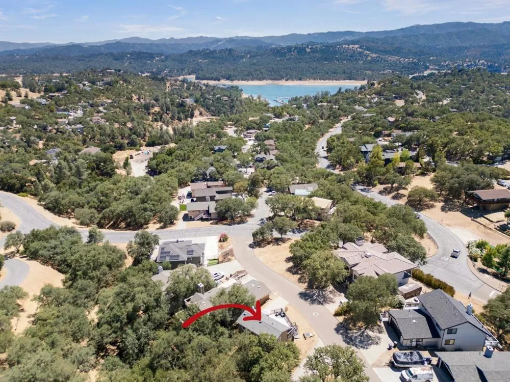 2182 Ridge Rider Road Bradley, CA 93426