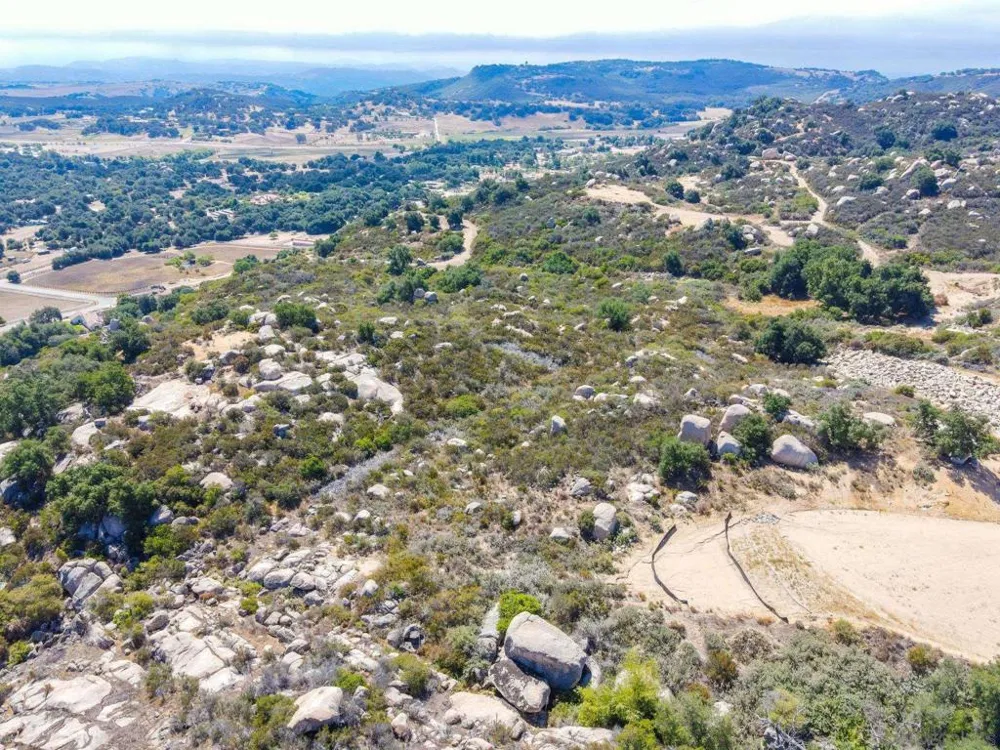 Calle Huerto Murrieta, CA 92562