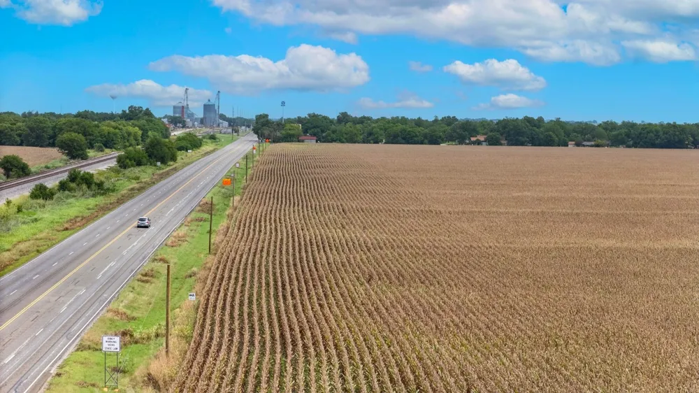 4400 Highway 95 Granger, TX 76530