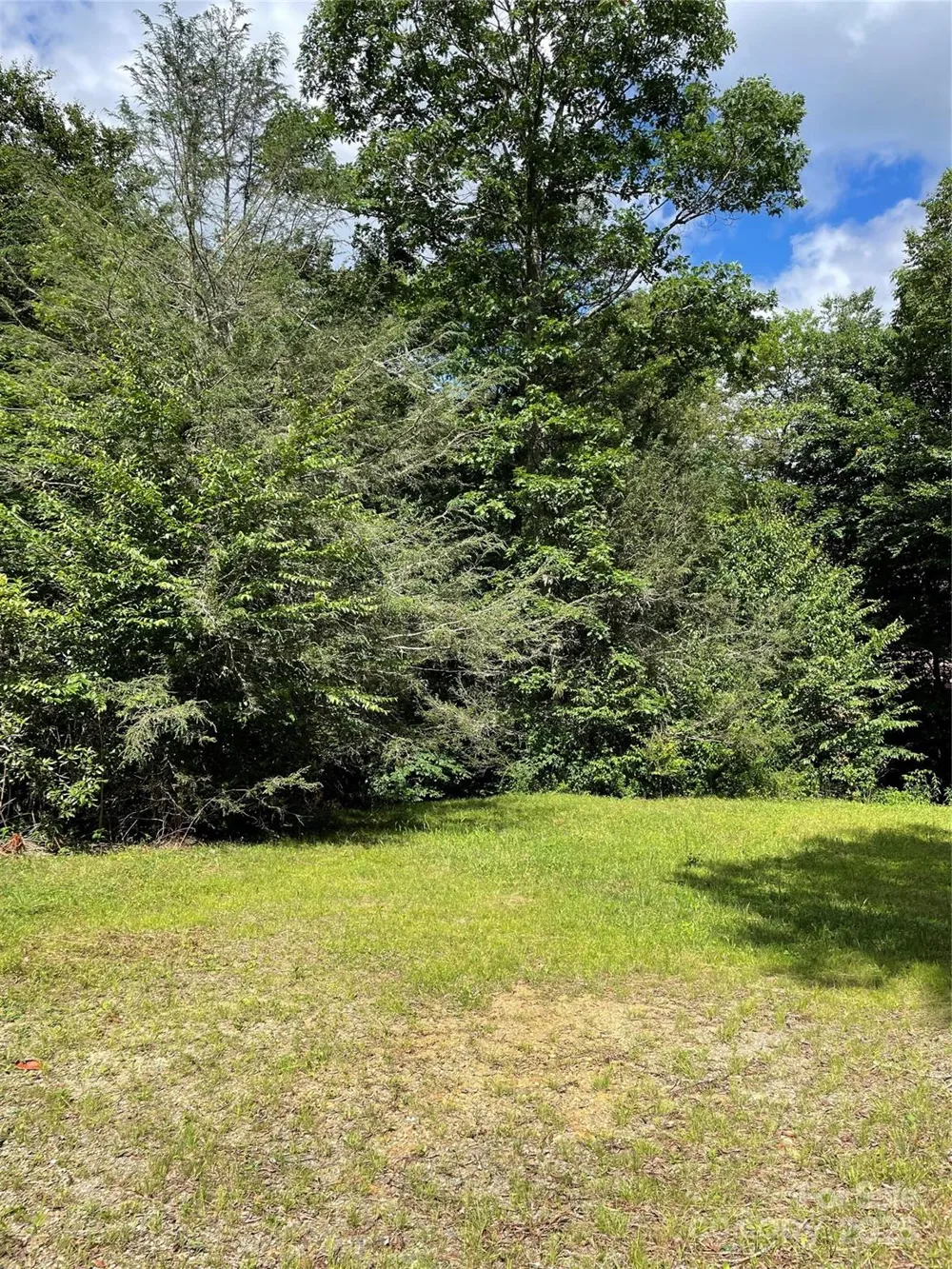 686 Mashstomp Road Maggie Valley, NC 28751