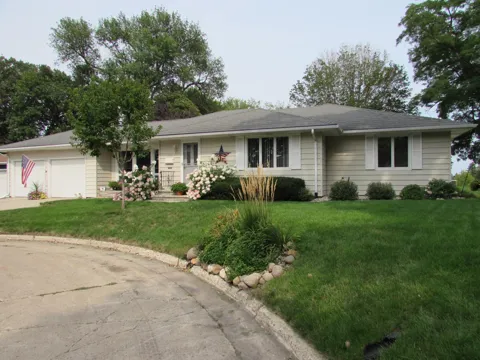 1317 Beach Place